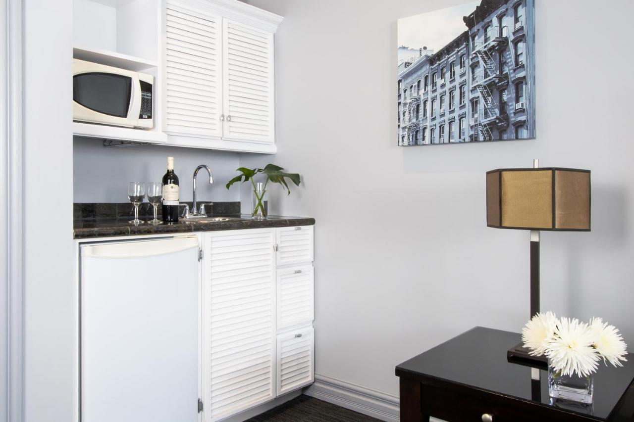 Retro Suites Hotel Chatham-Kent Εξωτερικό φωτογραφία